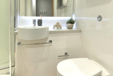 1 bed studio, Long Street, Shoreditch, London, E28HJ - Image 1